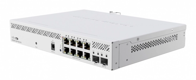 8× Gigabit cu PoE 802.3af/at și PoE‑out pasiv