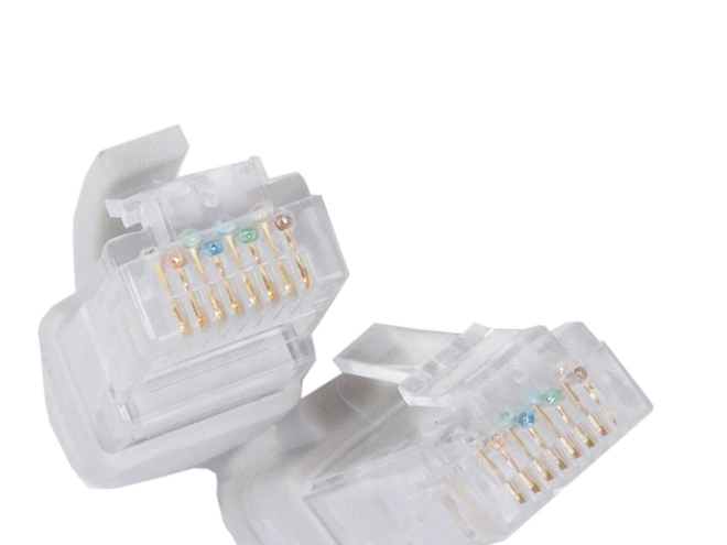 Conectori RJ45 placați cu aur