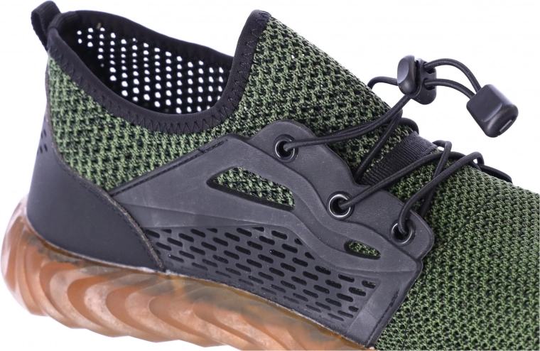 Partea superioară respirabilă pentru confort pe tot parcursul zilei