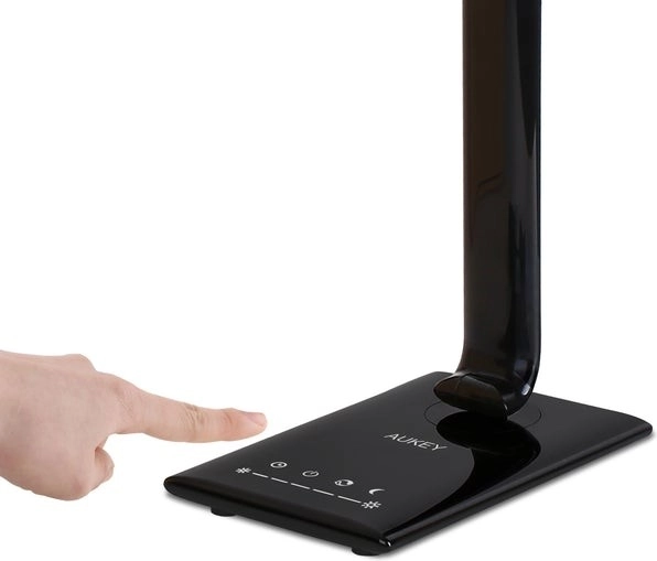 Control tactil și moduri inteligente