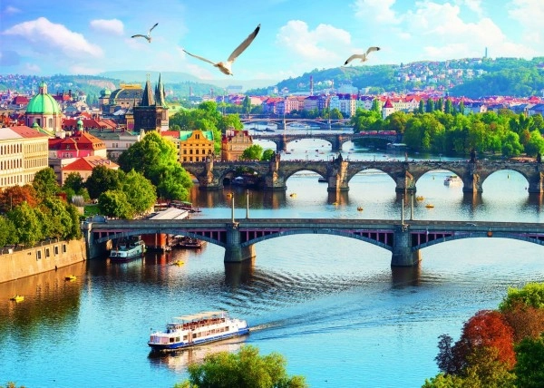 Vedere frumoasă asupra Pragăi