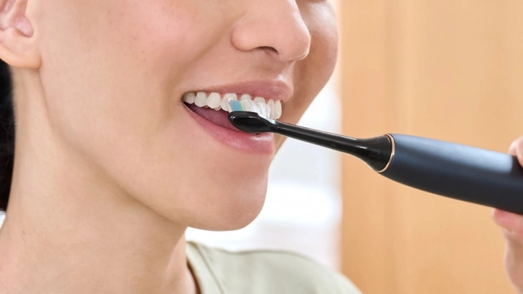 Curățare sonică blândă, dar temeinică