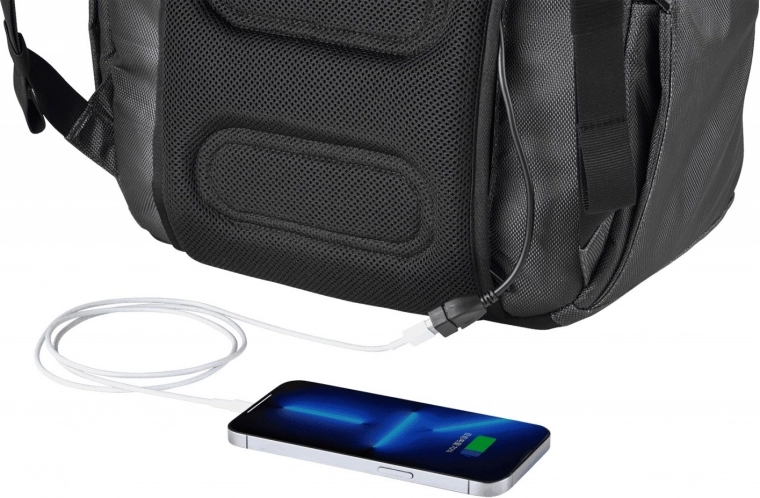 Port USB integrat și volum extensibil