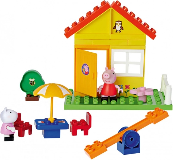 Căsuță cu loc de joacă pentru povești din lumea Peppa