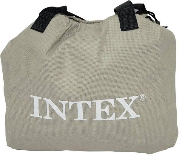 Suprafață confortabilă din velur și accesorii practice