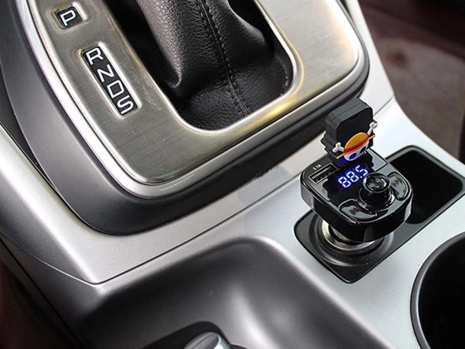 FM Bluetooth autotransmițător și încărcător 2x USB