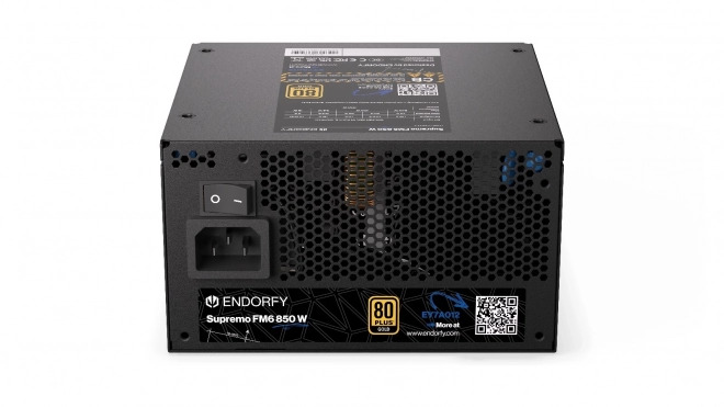 Zasilator modular Supremo de 850W cu certificat 80 Plus Gold
