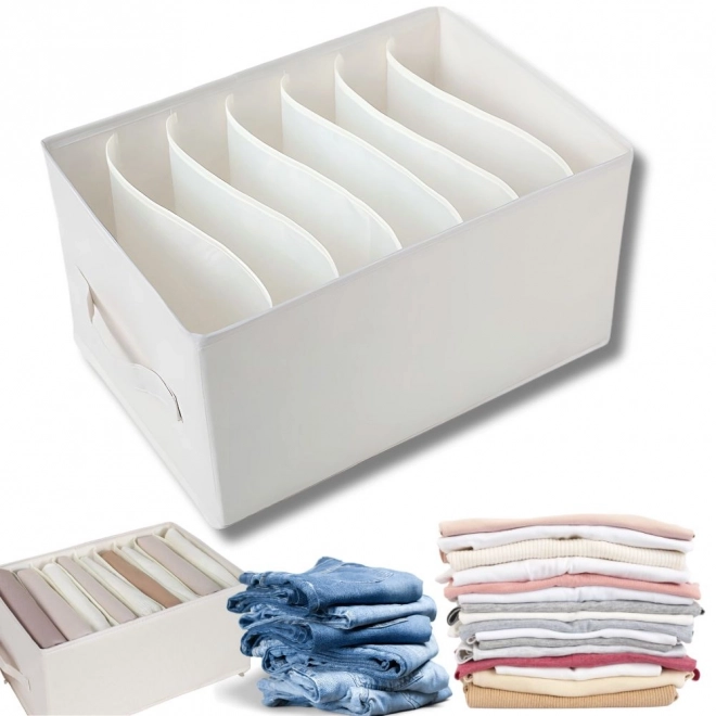 Organizator alb pentru îmbrăcăminte