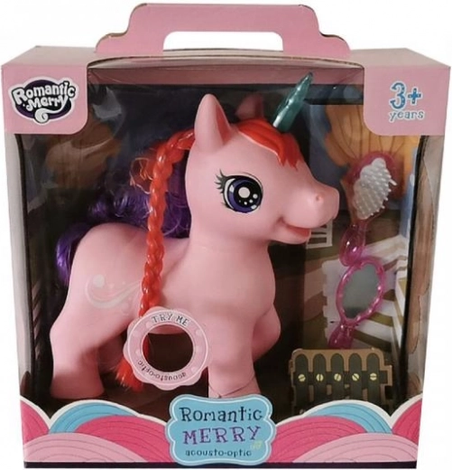 Cântă și emite sunete vesele