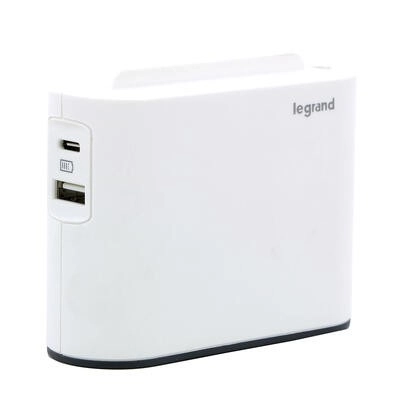 Adaptor 2x 2P + USB AC alb/negru
