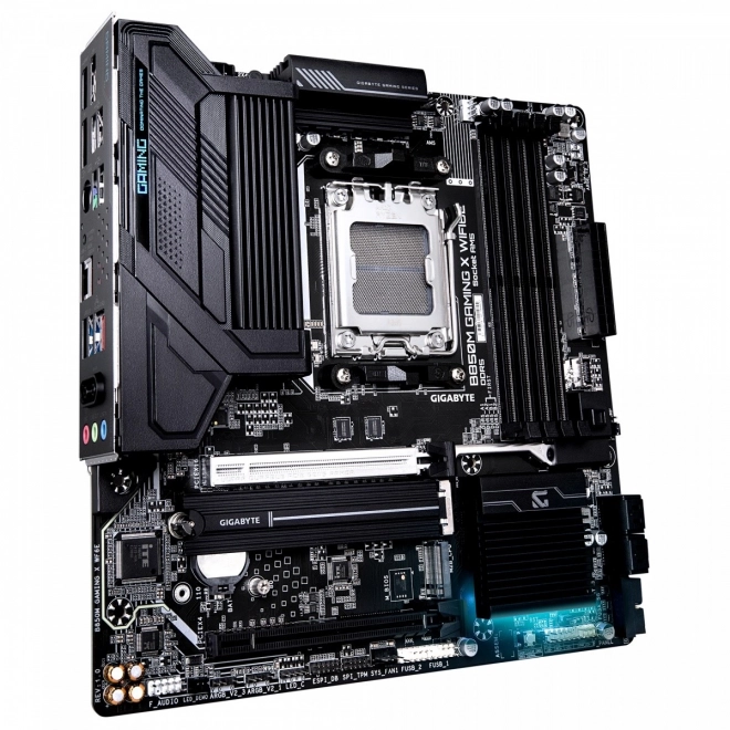 Placă de bază gaming Gigabyte cu Wi-Fi 6E