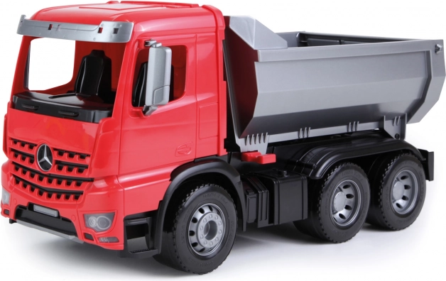 Aspect realist MERCEDES AROCS