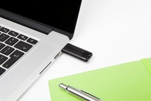 Memorie USB PinStripe USB 3.0 16GB Negru