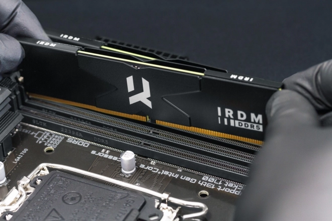 Memorie IRDM DDR5 32GB 6800MHz CL34 Negru