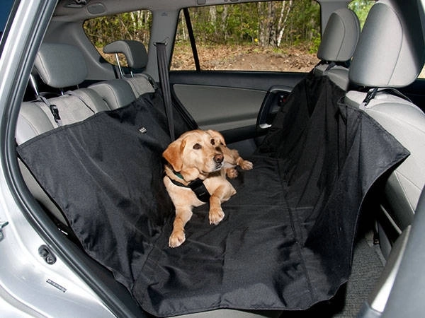 Covoraș auto impermeabil pentru animale – Negru