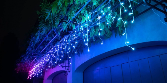 Luminile inteligente sicle Twinkly 190 RGBW LED