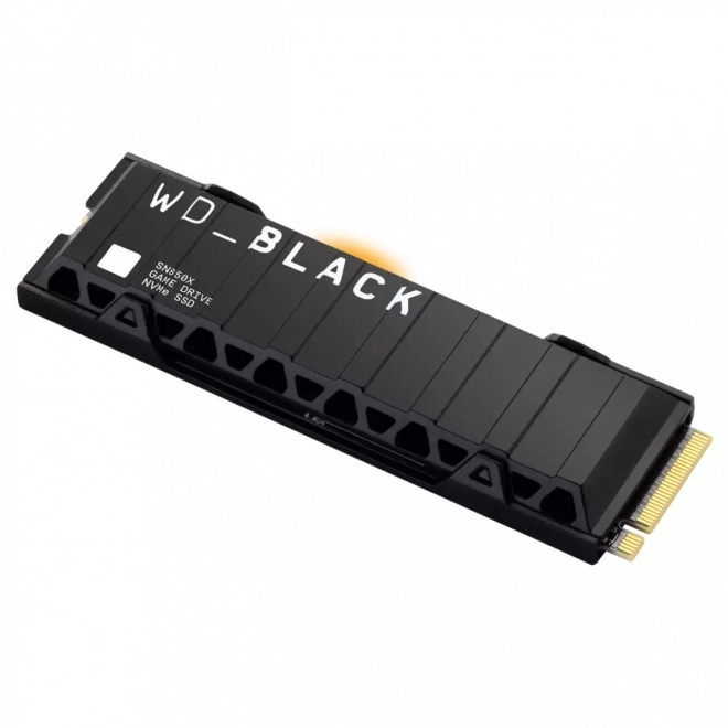 SSD WD Black 2TB NVMe cu radiator