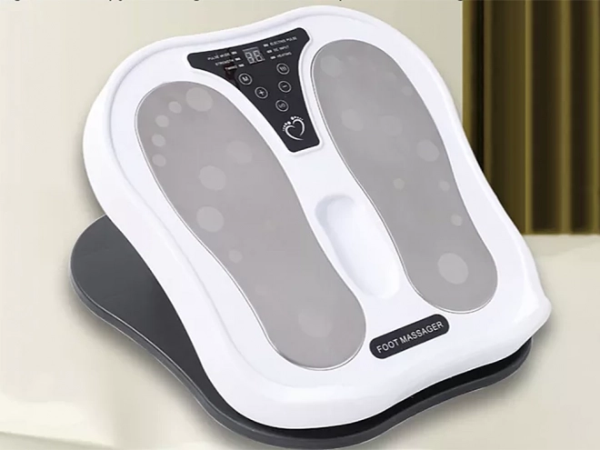 Aparat de masaj pentru picioare cu electrostimulare