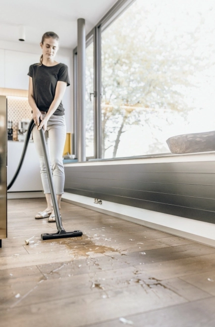 Aspirator universal Karcher WD 2 Plus
