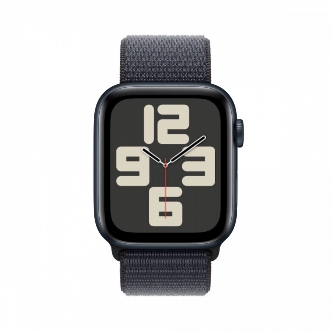 Apple Watch SE cu carcasă din aluminiu Midnight și curea sport Ink