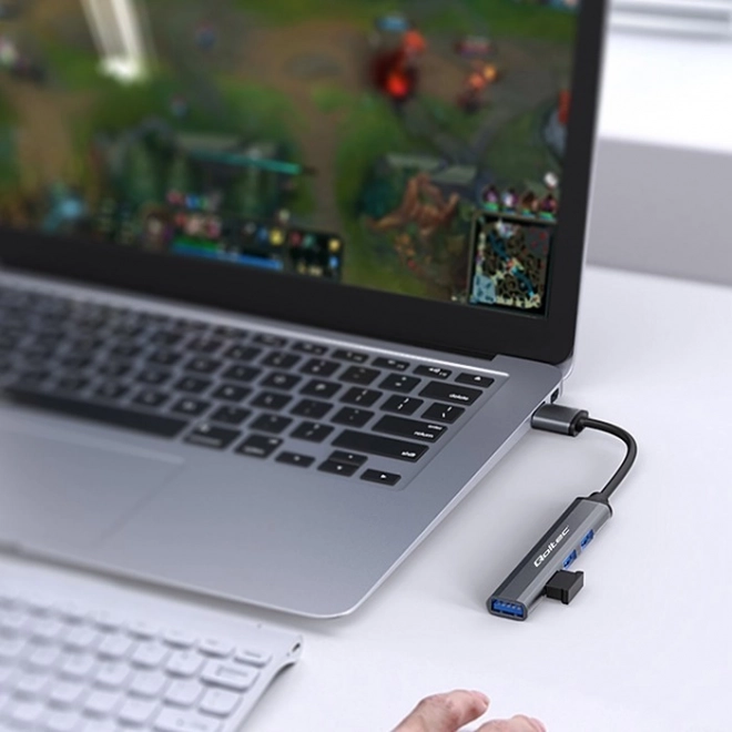 Hub USB 3.0 cu 4 porturi