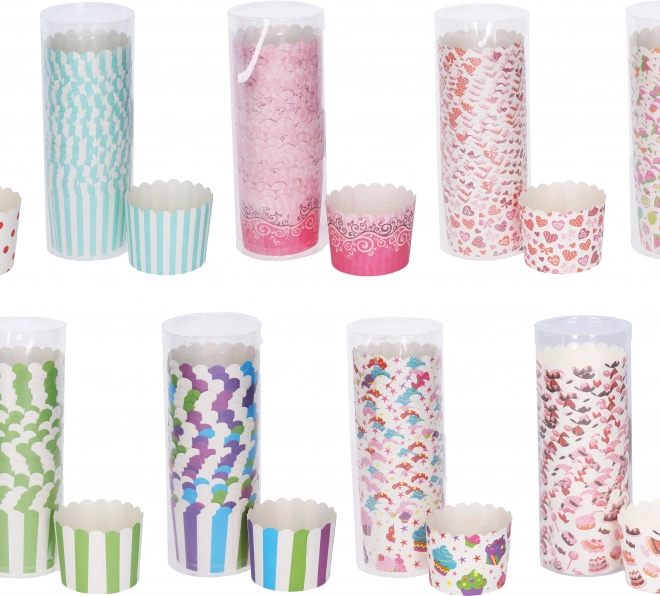 Coșulețe colorate pentru patiserie