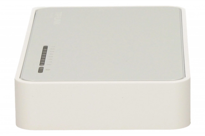Switch 8 porturi TP-Link