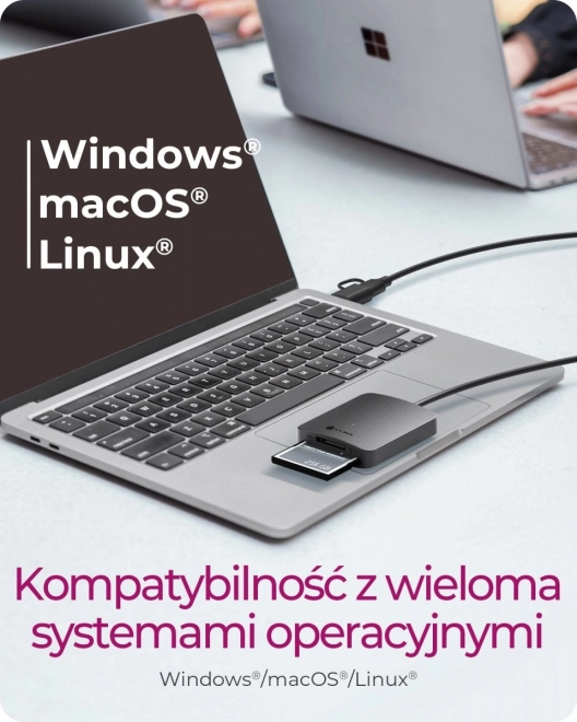 Cititor carduri 4 în 1 cu USB Type-C și Type-A
