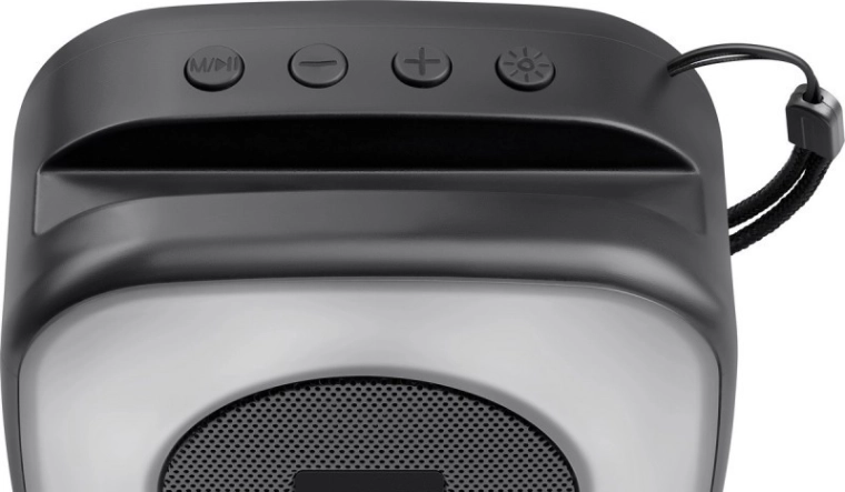 Intrare pentru căști și redare Bluetooth