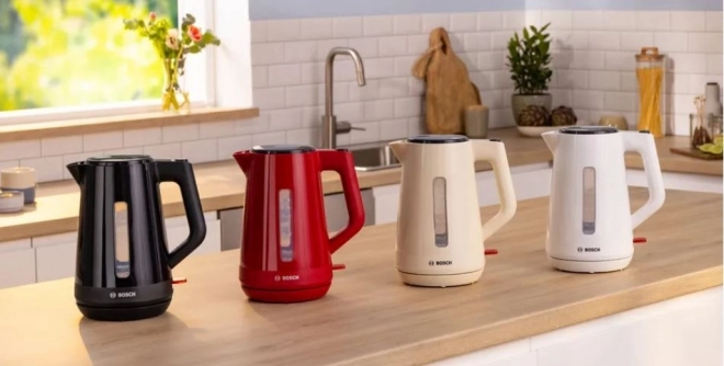 Fierbător electric MyMoment 1,7l Roșu