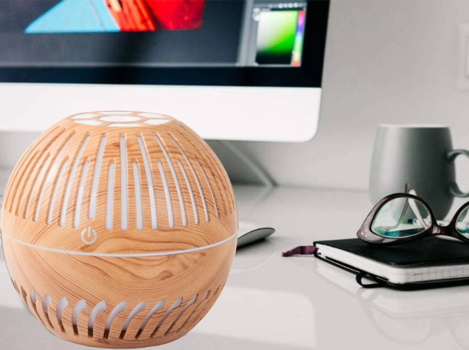 Design elegant cu iluminare RGB