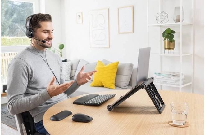 Pernă ergonomică pentru tastatură Kensington ErgoSoft neagră