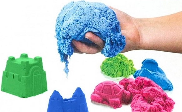 Susține creativitatea și motricitatea fină