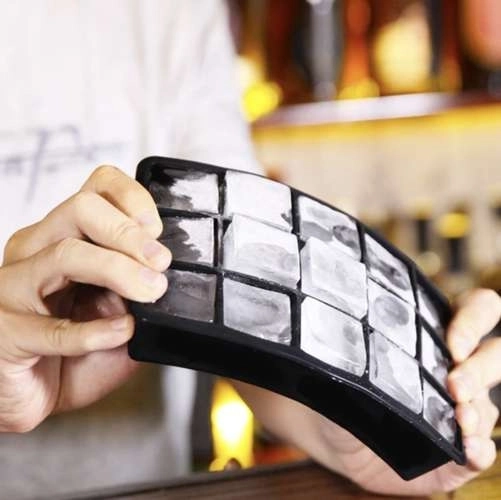 Tavă de gheață din silicon cu capac Ruhhy, 15 cuburi XXL