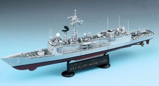 Navă de război model Academia USS Oliver Hazard Perry