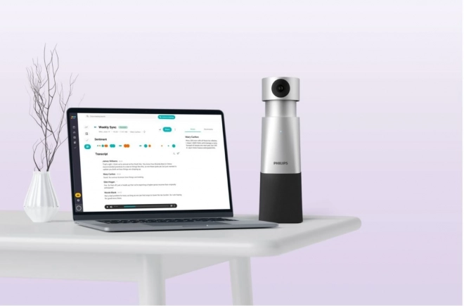 Cameră și microfon portabil 4K cu înregistrare audio 360°