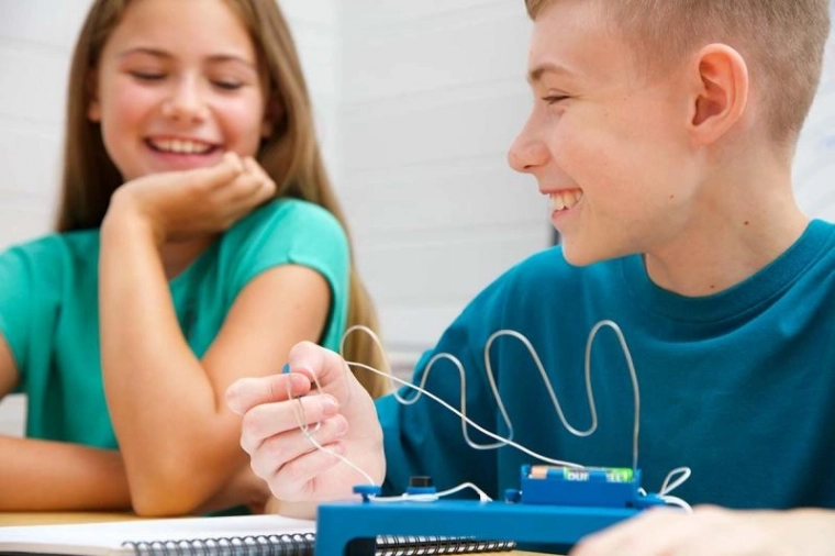 Distracție pentru grupuri și școli