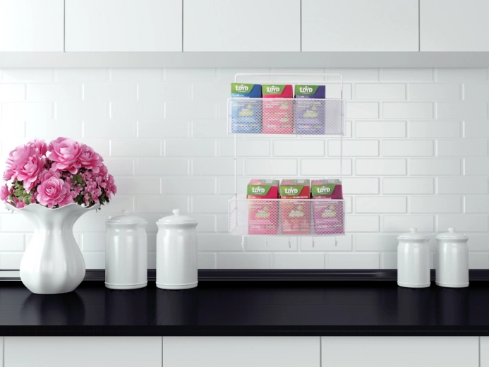 Două rafturi de depozitare pentru ordine maximă