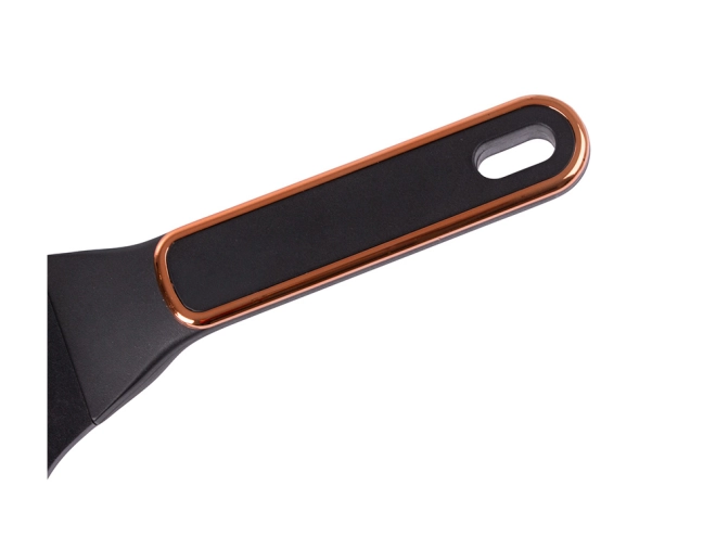 Mâner ergonomic pentru o prindere sigură