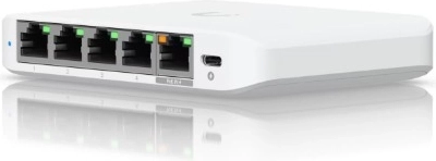 Cinci porturi 2.5G pentru transferuri fulgerătoare