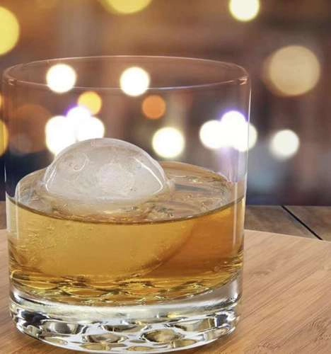 Perfect pentru whisky și cocktailuri