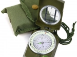 Busolă prismatica militară cu carcasă metalică