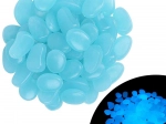 Pietricele fluorescente luminoase pentru grădină și casă