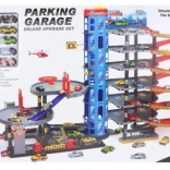 Garaj mare pe mai multe niveluri cu mașinuțe și heliport