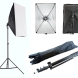 Set foto portabil cu softbox 60 × 40 cm și trepied
